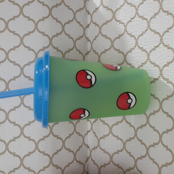 Pokemon Reusable‎ color changing 12oz tumbler w/ blue too straw - New - Picture 4 of 5